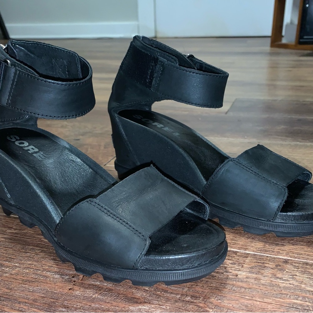 SOREL Joanie II wedge sandal